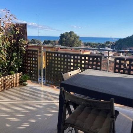 Apartamento Con Vistas Al Mar Castelldefels Exteriér fotografie